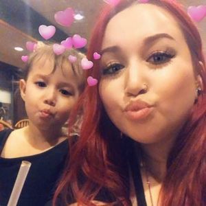 Meet your Posher, Sandra